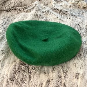 Beret from zara 💚